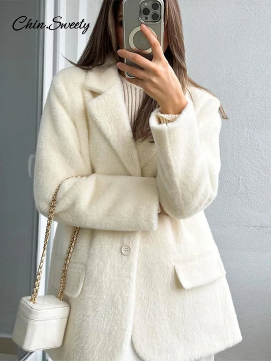 Blazer de mohair blanco para mujer, chaqueta gruesa y cálida de manga larga con solapa holgada y botonadura sencilla, ropa de calle para oficina, 2025