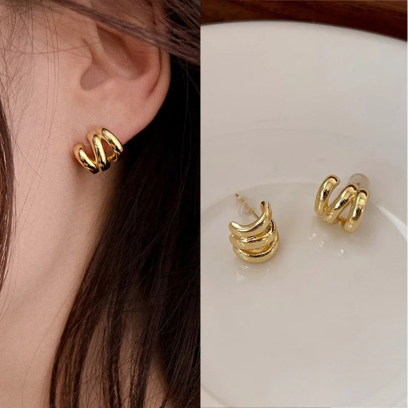 Lizakosht 2024 Geometric Pearl Star Earrings Korean Crystal Studs for Women Birthday Party Wedding Jewelry