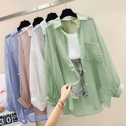 Blusa elegante de gasa transparente de manga larga con protección solar para mujer, estilo coreano, holgada, estilo cárdigan playero de verano.
