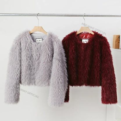 Chaqueta de piel de cordero de marca exclusiva de invierno para mujer, estilo chic, estilo blogger, de piel sintética recortada y peluda.