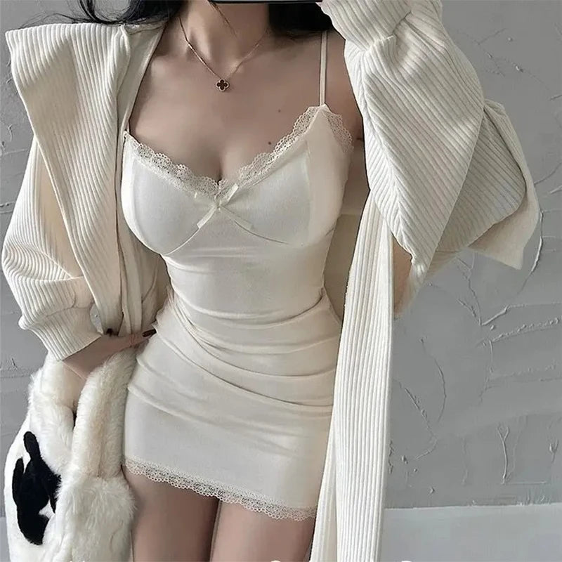Vestido de tirantes de encaje para mujer, primavera y verano, con almohadillas para el pecho, sexy, ajustado, elegante, cuello bajo, falda hasta la cadera