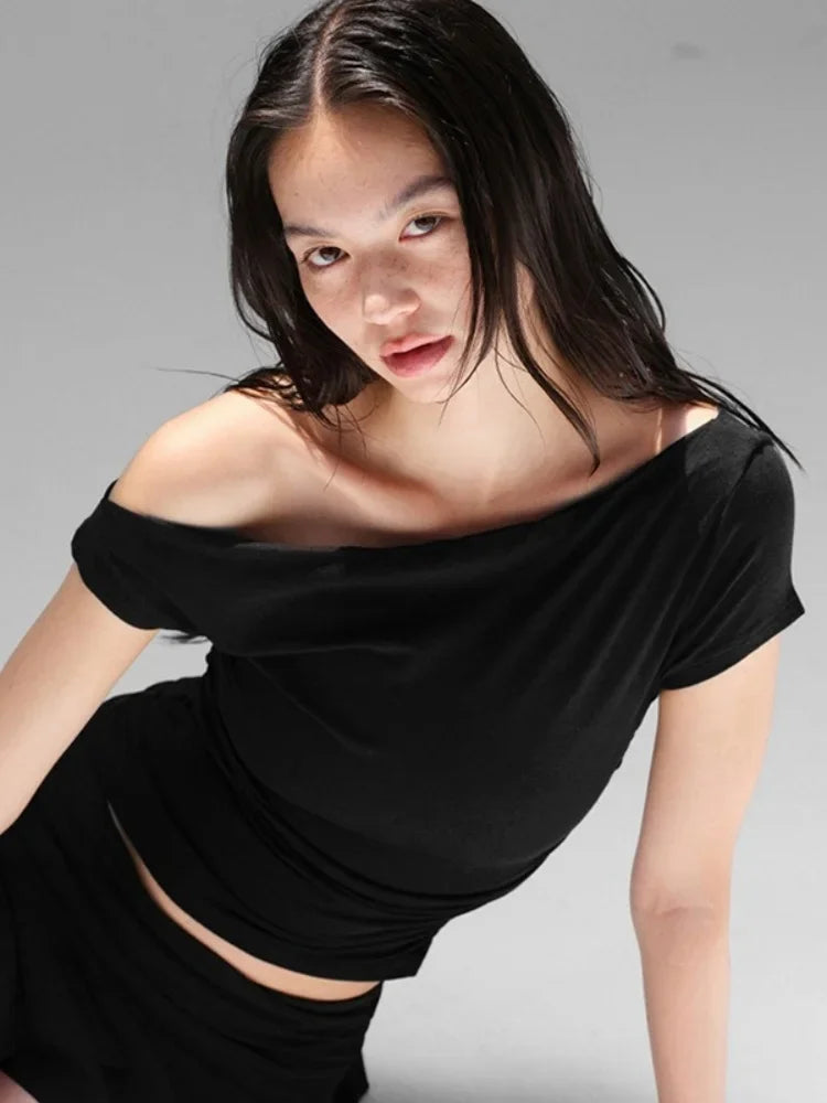 Ropa de verano sexy de colores sólidos para mujer, camisetas casuales de manga corta con cuello oblicuo para mujer, ropa de calle de un solo hombro, top Y2k