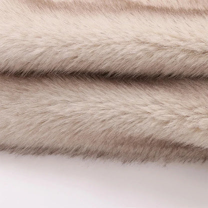 Abrigo de piel sintética corto Gardient de la marca de lujo de la Semana de la Moda Callejera icónica para mujer, chaqueta de piel corta y esponjosa de invierno para niñas.
