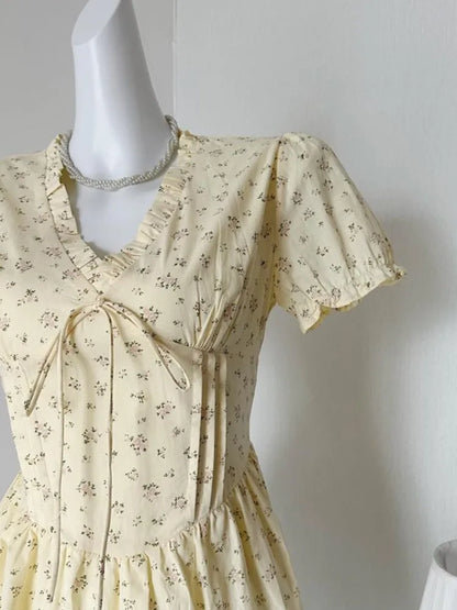 Vestidos cortos con estampado floral francés para mujer, Y2K, cuello en V, cintura alta, vestido de fiesta de cumpleaños, estilo coreano elegante, vestidos de verano de corte A