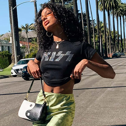 Camiseta de manga corta de verano estilo europeo y americano con parte superior de diamante caliente con letras, camiseta con interior ajustado para mujer
