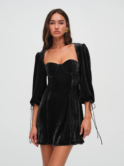Elegante vestido de terciopelo de manga larga con agujeros para mujer, vestido de noche de fiesta sexy sin espalda, otoño/invierno 2025, nuevo vestido ajustado