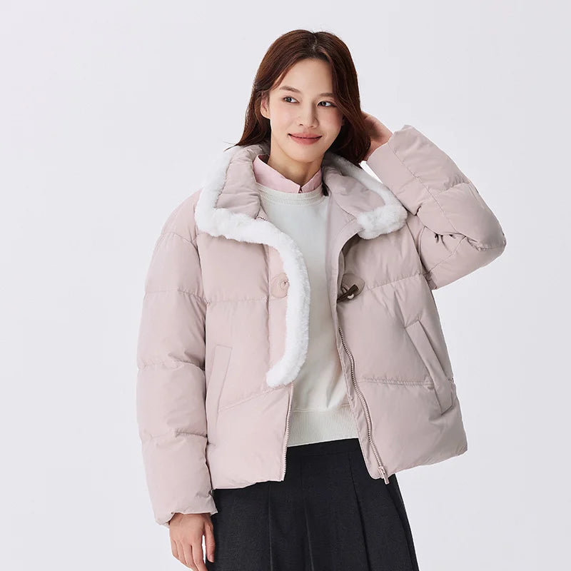 Chaqueta de plumón para mujer, impermeable, holgada, suave, de invierno, nueva, con imitación literaria de piel de conejo, con botones de cuerno, resistente al viento