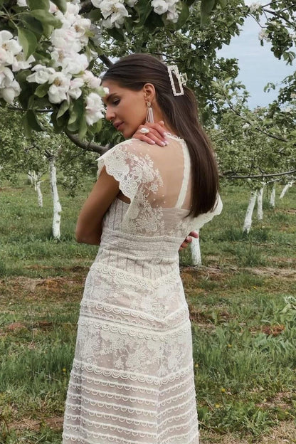 Vestido midi de malla con bordado de flores Lydia 