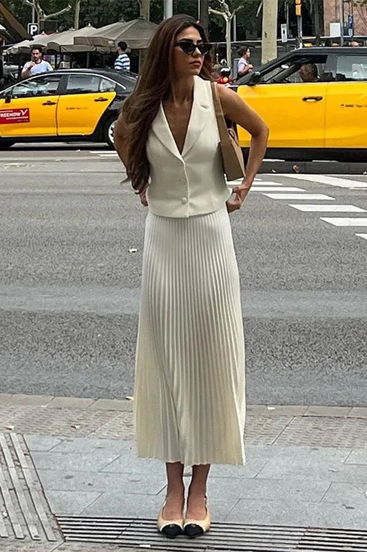 Conjunto de falda plisada con cuello en V Renata 