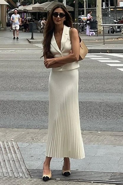 Conjunto de falda plisada con cuello en V Renata 