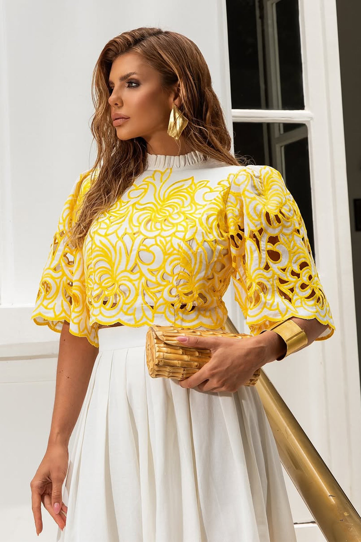 Conjunto de dos piezas con bordado floral Kelly 
