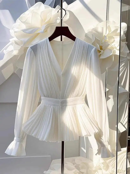 Blusa básica de chifón con cuello en V y volantes para mujer, elegante, blanca, plisada, de manga larga, informal, para oficina