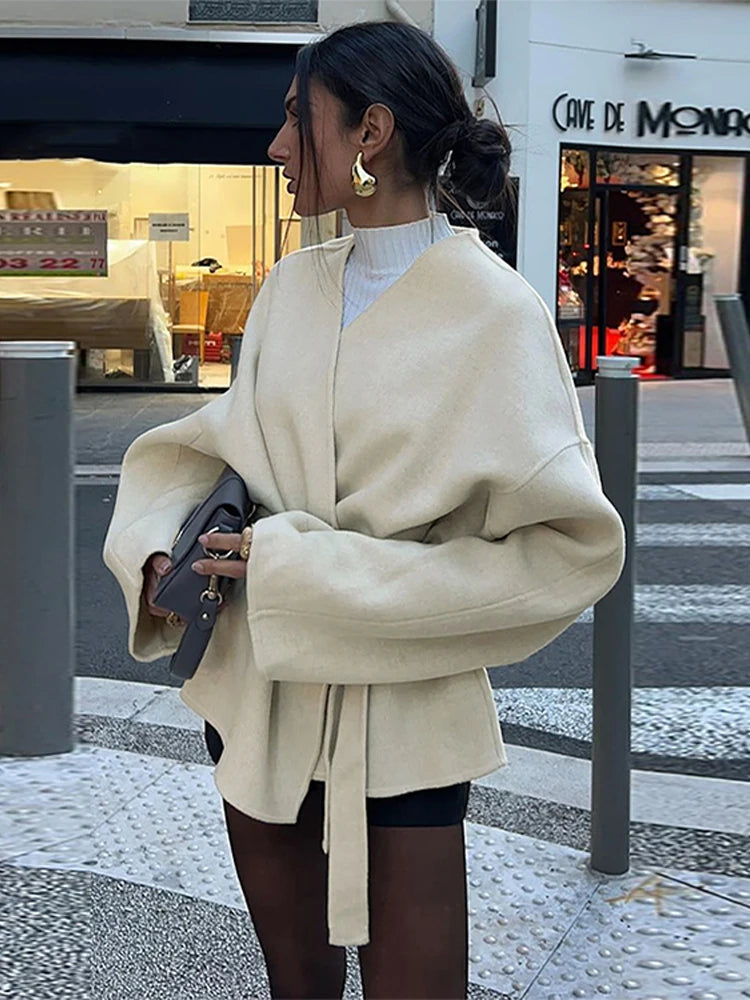 Abrigo elegante de lana de manga larga con cinturón para mujer, holgado, informal, con cuello en V, liso, corto, vintage, grueso y cálido, para otoño