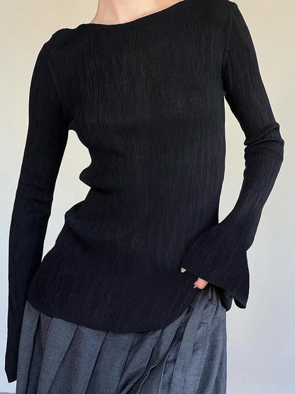 Camiseta elegante de manga acampanada ajustada negra lisa para mujer, sencilla, básica, de punto, para primavera y otoño