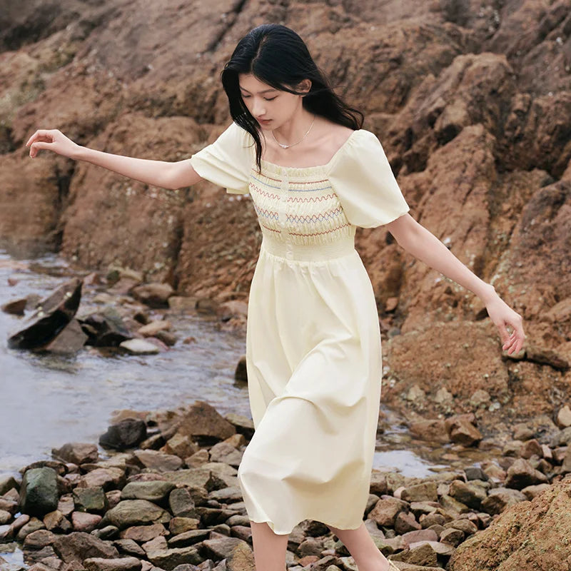 Vestido de mujer con escote cuadrado, mangas abullonadas, corte ajustado y elegante, nuevo vestido de verano divertido y elegante de largo medio.