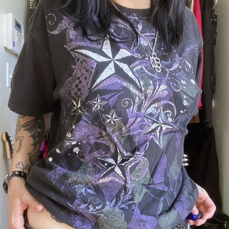 Camiseta cibergótica grunge Y2K con gráfico de calavera vintage, top corto de manga corta, camiseta skater retro japonesa kawaii de los años 00, ropa de calle para mujer
