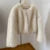 Abrigo de piel sintética corto, cálido y acogedor, de marca de moda, color negro, para mujer, elegante, de invierno, para chicas, de moda urbana, de lujo, chaqueta de piel corta.