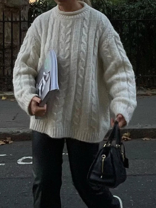 Suéteres casuales de punto de manga larga para mujer, suéter holgado blanco de cuello medio alto, suéter femenino de otoño, tops sencillos y elegantes de calle.