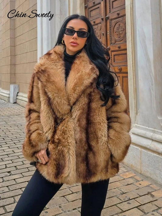 Abrigos de piel sintética esponjosos de gran tamaño para mujer, chaqueta tipo cárdigan con solapa suelta para invierno y otoño, ropa de calle cálida a la moda, novedad