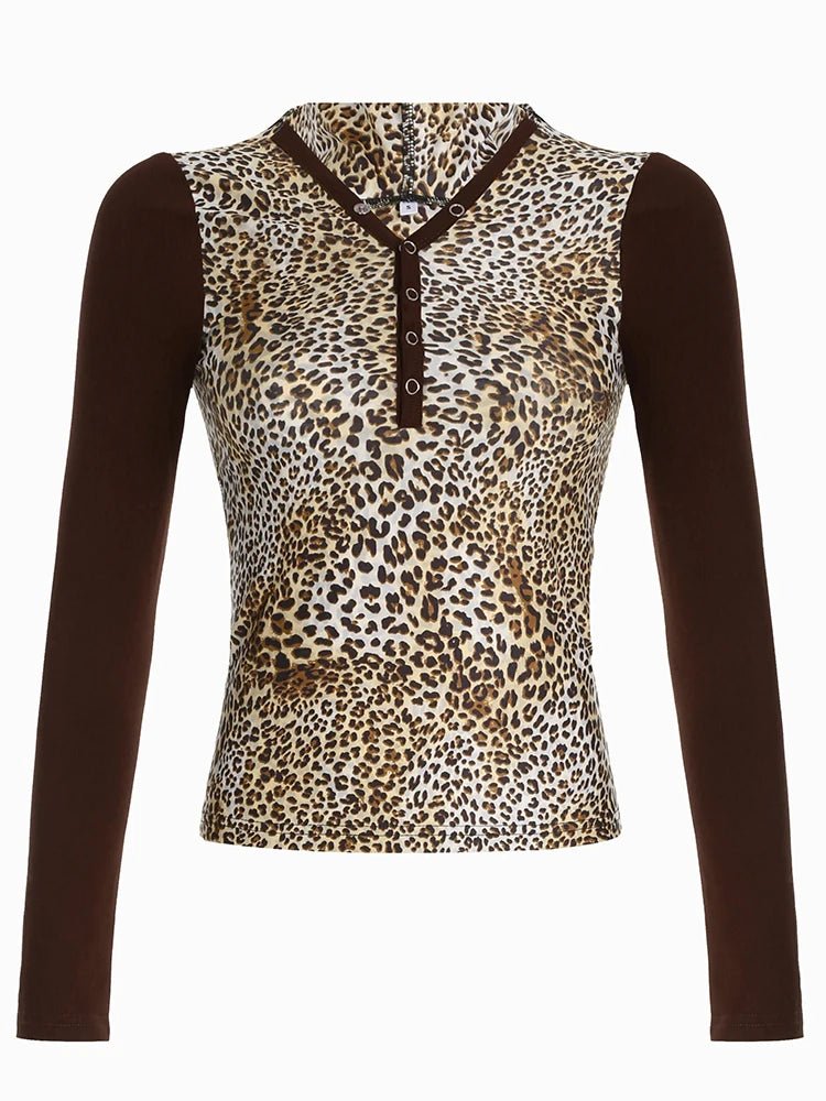 Camiseta con capucha y cuello en V con botones y estampado de leopardo, manga larga, patchwork en contraste, estilo retro americano Y2K, ropa estética para mujer