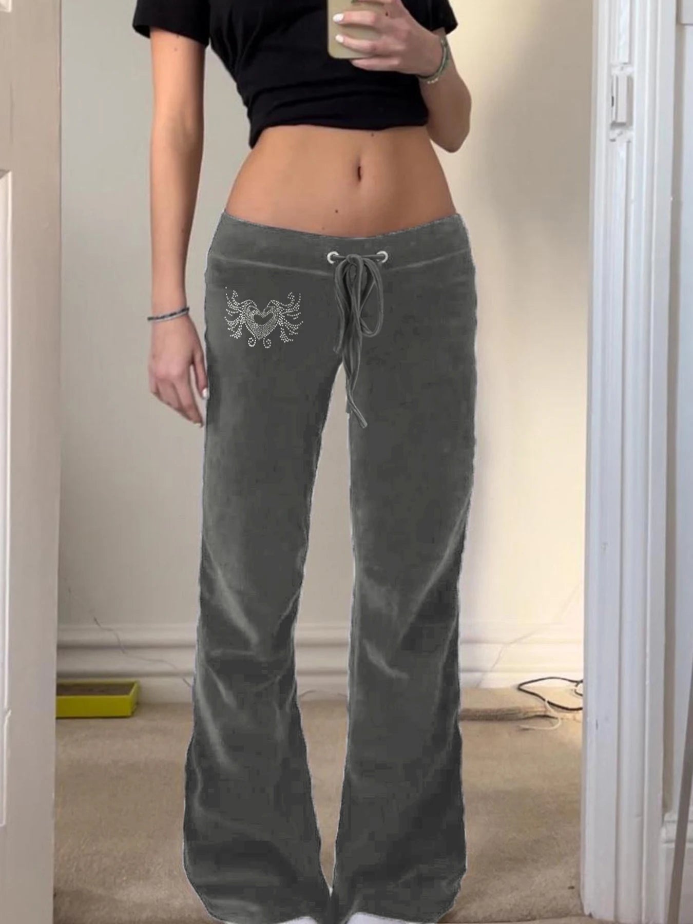 Pantalones acampanados de terciopelo de cintura baja estilo retro americano Y2K para mujer, con cordón ajustable en la cintura, con corazón y diamantes de imitación, bonitos pantalones casuales de calle