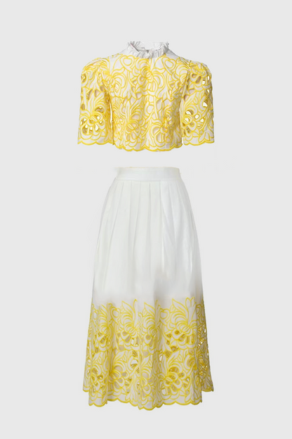 Conjunto de dos piezas con bordado floral Kelly 
