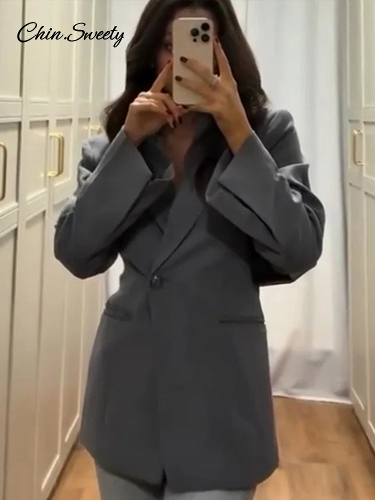 Elegante blazer con botones de metal para mujer, traje ajustado con cuello en V, manga larga, bolsillo falso, hombreras de otoño, ropa de oficina para mujer