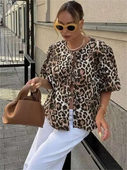 Camisetas con estampado de leopardo para mujer, blusas informales de manga corta con contraste, con cordones, ajustadas, estilo Y2k, camisetas de otoño tipo vendaje