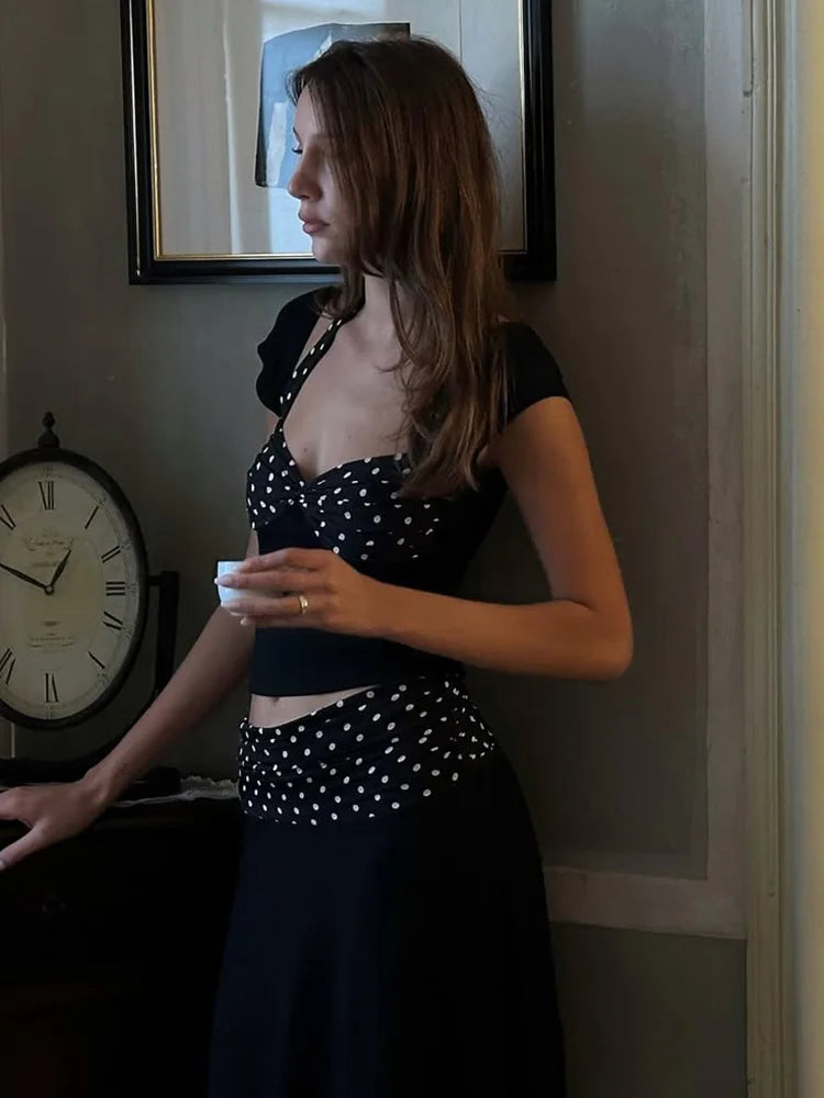 Conjunto de dos piezas de falda y top de manga corta con cuello halter y estampado de lunares para mujer, traje informal de retazos