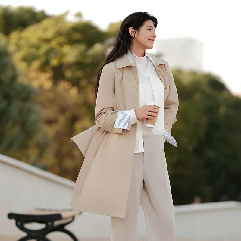 Gabardina para mujer, de talle largo, con mangas raglán y solapa, nueva primavera, holgada, triple protección, abrigo literario color caqui.