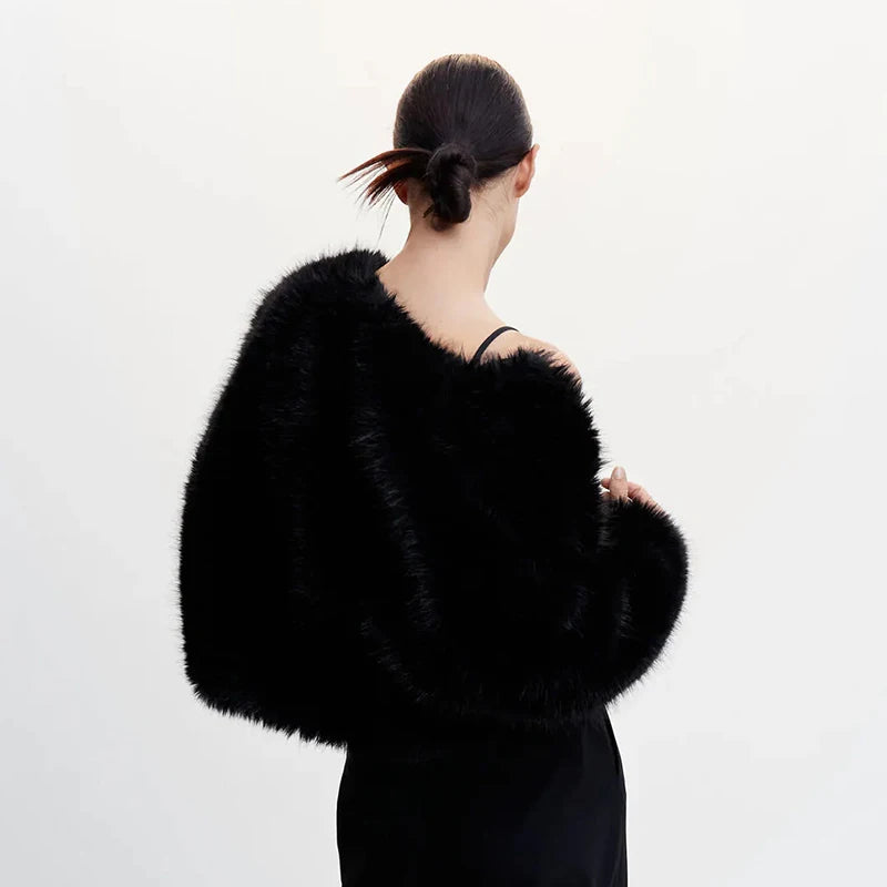 Abrigo de piel sintética corto, cálido y acogedor, de marca de moda, color negro, para mujer, elegante, de invierno, para chicas, de moda urbana, de lujo, chaqueta de piel corta.