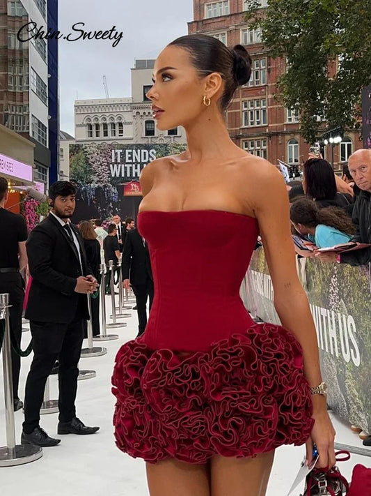 Conjunto de falda y top de tubo con flores 3D rojas navideñas para mujer, falda corta con estampado floral y vendaje ajustable, ideal para fiestas.