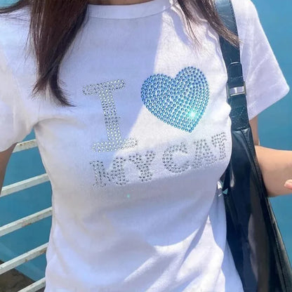 Camiseta de manga corta de verano estilo europeo y americano con parte superior de diamante caliente con letras, camiseta con interior ajustado para mujer