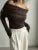 Suéter de punto sin espalda para mujer, top ajustado con banda, liso, corto, ropa de calle, hombros descubiertos, elegante, de punto para otoño