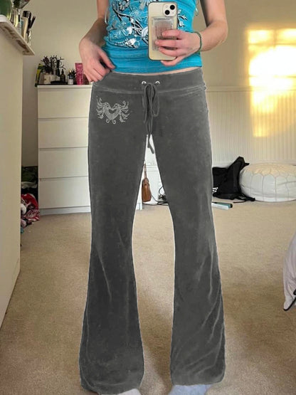 Pantalones acampanados de terciopelo de cintura baja estilo retro americano Y2K para mujer, con cordón ajustable en la cintura, con corazón y diamantes de imitación, bonitos pantalones casuales de calle
