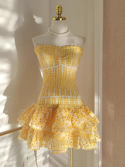 Elegante vestido mini con bordado recortado para mujer, sin tirantes, hombros descubiertos, cintura alta, ropa femenina, verano 2025, 23A430