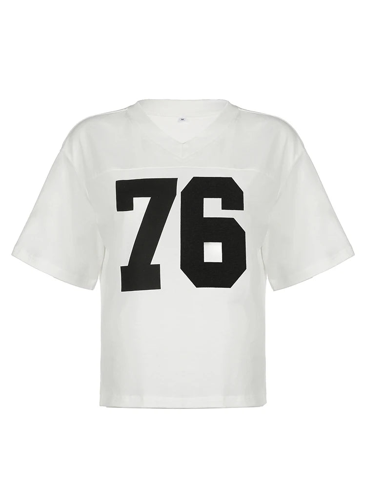 Camisetas blancas sueltas informales con estampado digital para mujer, cuello en V, manga corta, estilo preppy, ropa de calle, camisetas de verano, camiseta de fútbol