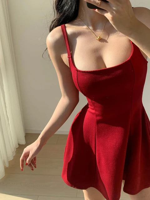 Minivestido sexy para mujer, nuevo estilo francés de verano, con tirantes finos, liso, corte en A, espalda descubierta, estilo playero Y2K, para club y fiesta de graduación