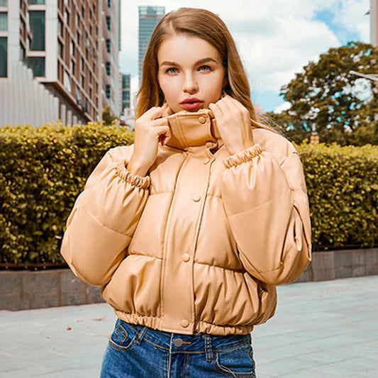 Abrigos de piel sintética gruesos y cálidos de invierno para mujer, parkas cortas de moda, chaqueta acolchada de algodón negro para mujer, ropa elegante con cremallera