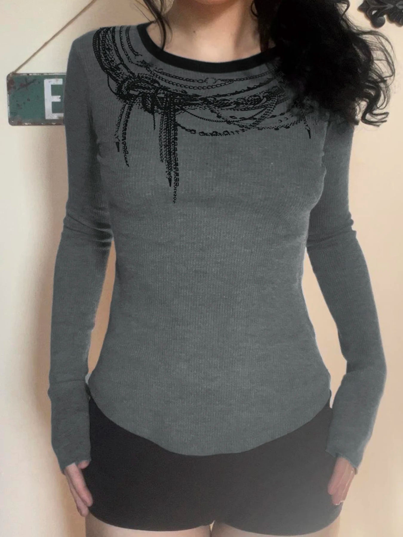 Blusas de manga larga con cuello redondo y estampado de cadena sólida para mujer, estilo gótico, punk, chic, moda de otoño, básicas y modernas.