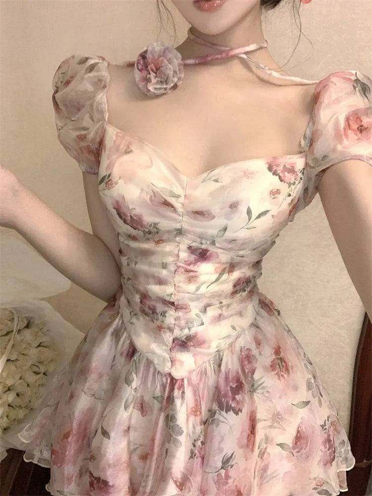 Elegante vestido corto floral de princesa para mujer, Y2K, con mangas abullonadas, espalda descubierta, estampado con volantes, corte en A, moda coreana, vestido de una pieza