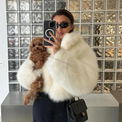 Chaqueta icónica de moda de Kendall Jenner con piel de zorro blancanieves para mujer, abrigo de piel sintética cálido y esponjoso de invierno para niñas, ropa de calle