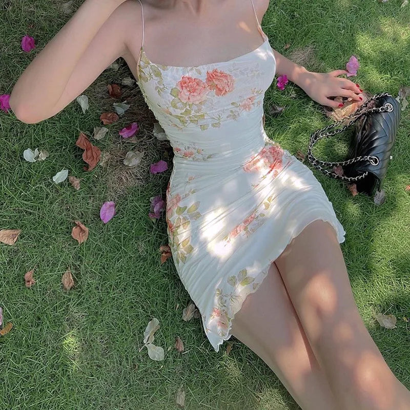 Vestido mini floral de los años 2000 para mujer, estilo Y2K, sin mangas, con volantes en el dobladillo, estilo kawaii, sexy, estilo hada.