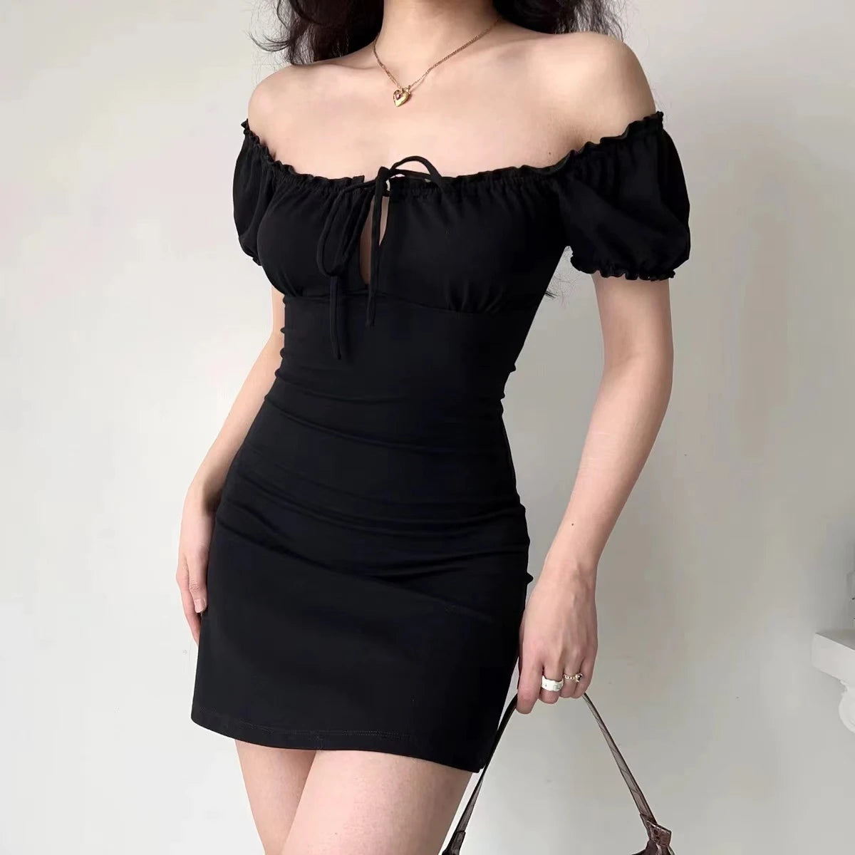 Vestido mini sexy de verano para mujer, de manga corta, con cordones, informal, sin espalda, con pliegues, ajustado, negro, elegante, para fiesta, corte A