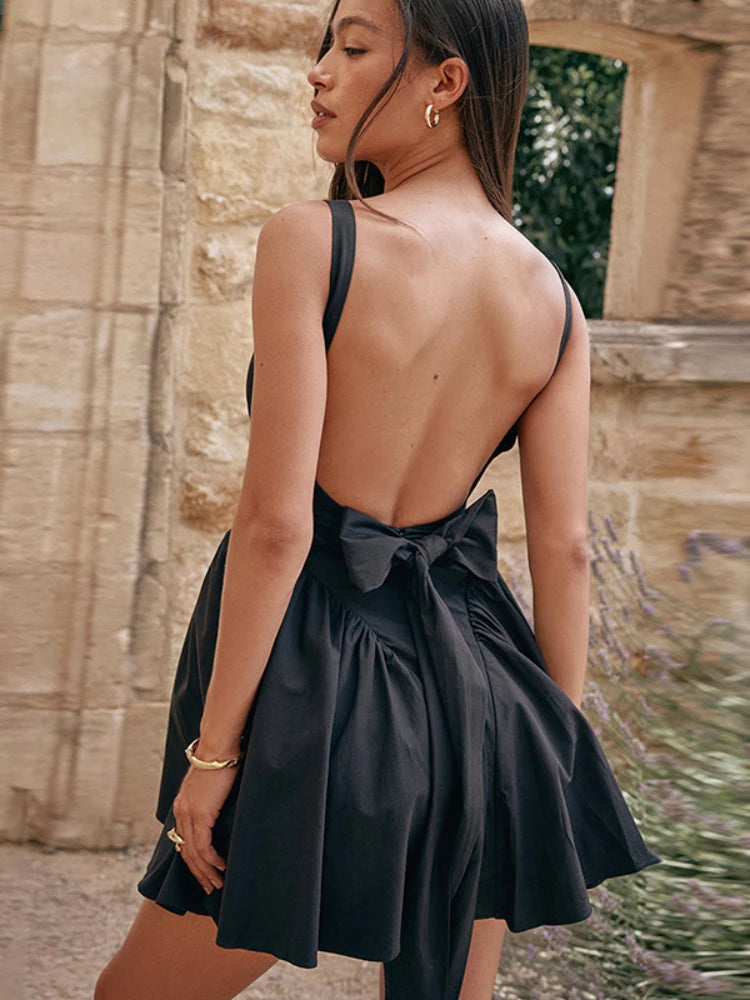 Vestido Bandage sin espalda para mujer, con lazo, pliegues, elegante, de cintura alta, para chicas atractivas, vestido sexy de calle con cordones 2025.