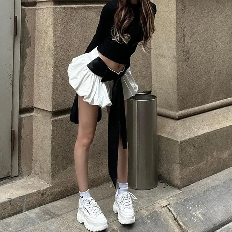 Conjuntos de falda con lazo para mujer, blusa sexy con espalda descubierta y cordones, minifaldas con pliegues a la moda, trajes de 2 piezas para mujer.