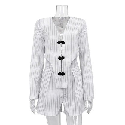 Designer Women’s Striped Set Casual Oversized Blazer Two Pieces Set For Women Pullover Long Sleeve Shirt Tops And Shorts