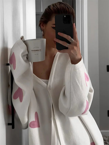 Cárdigan de punto para mujer, manga larga, suelto, cuello en V profundo, suéter informal para mujer, bordado con corazón, abrigo de otoño para mujer, nuevo 2025