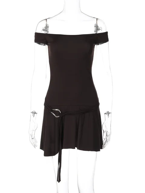 Vestido mini sexy sin mangas con hombros descubiertos y sin tirantes para mujer, con volantes en los bordes, ajustado con cinturón, para fiesta y club.