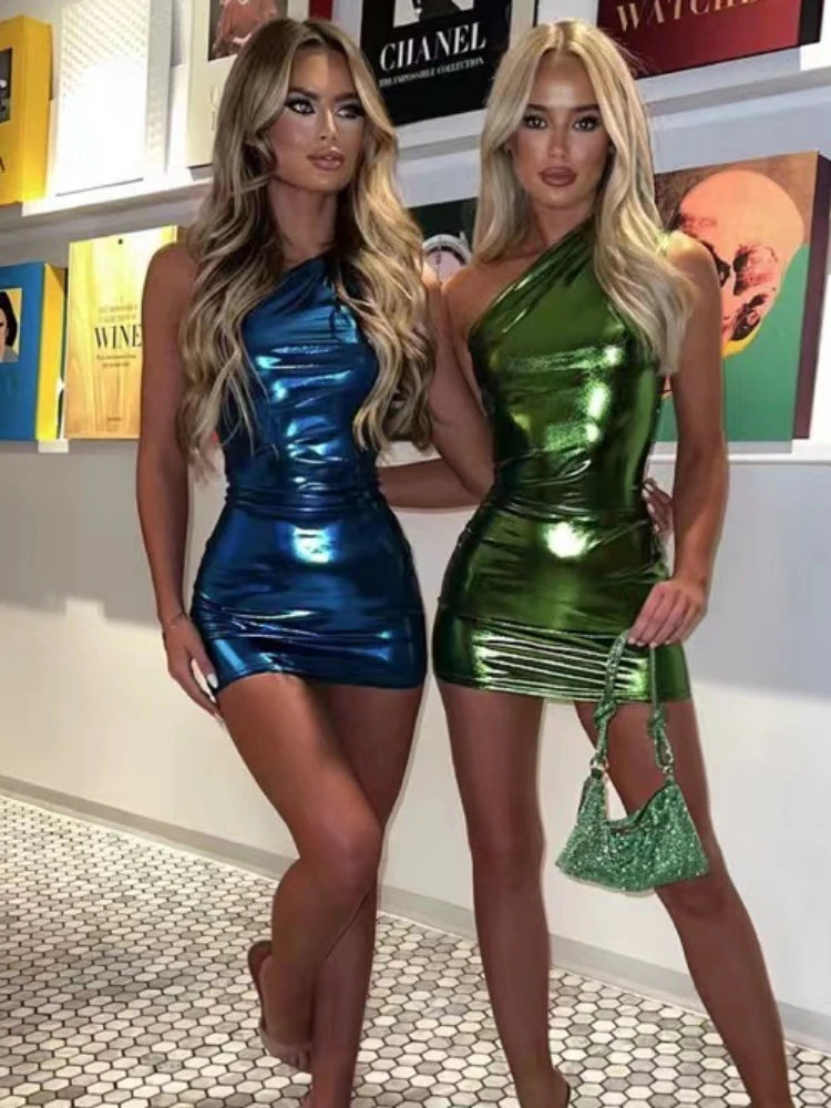 Vestido mini de PU plateado para mujer, ajustado, sexy, sin mangas, de cintura alta, para fiesta, moda, ajustado, novedad 2025